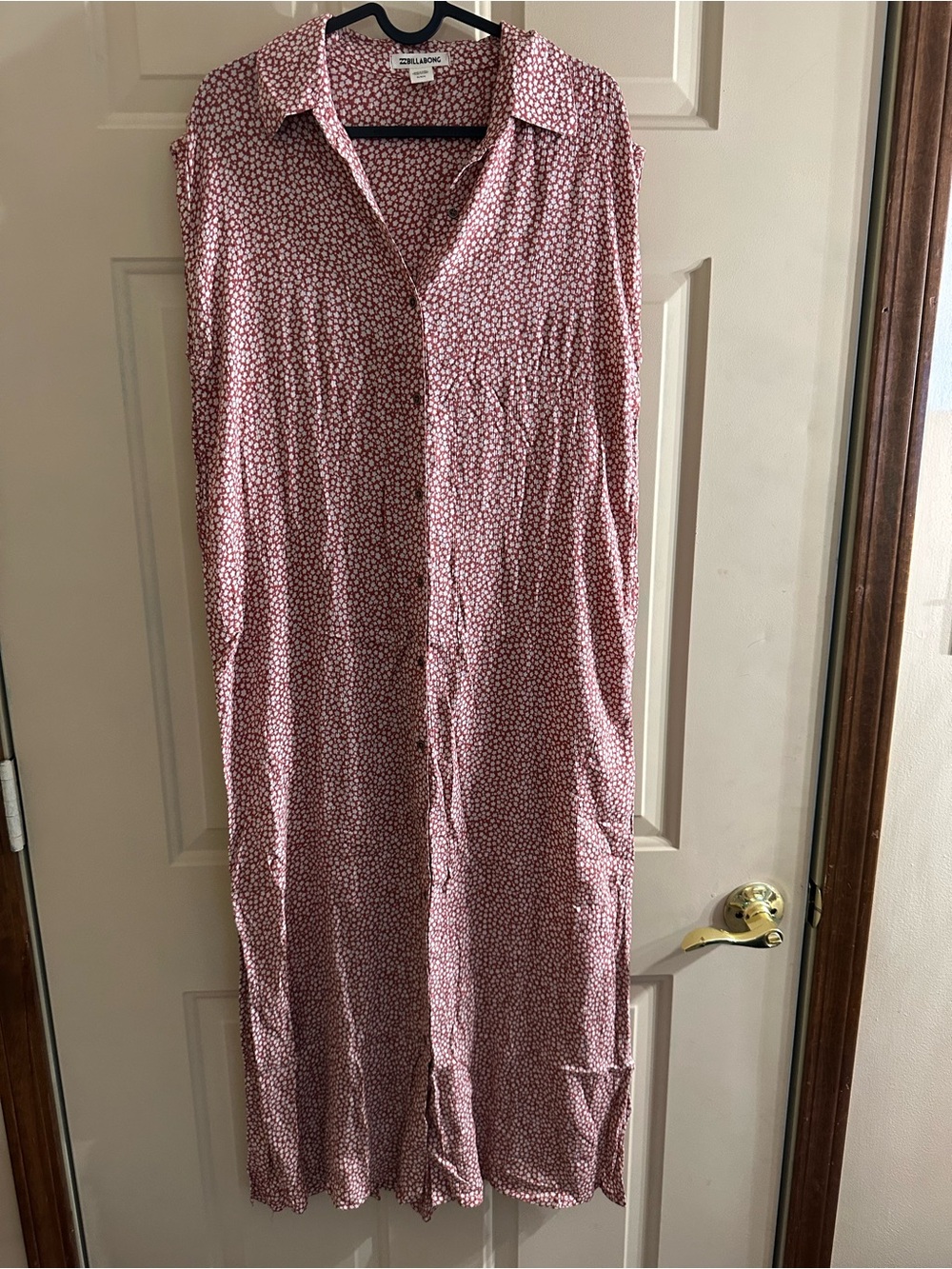 Billabong Pink-and-White Printed Sleeveless Button-Front Maxi Dress